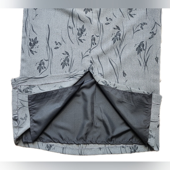 CLEO gray skirt Size 18 - Picture 6 of 7